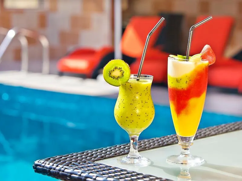 אבו דאבי Swiss Hotel Corniche