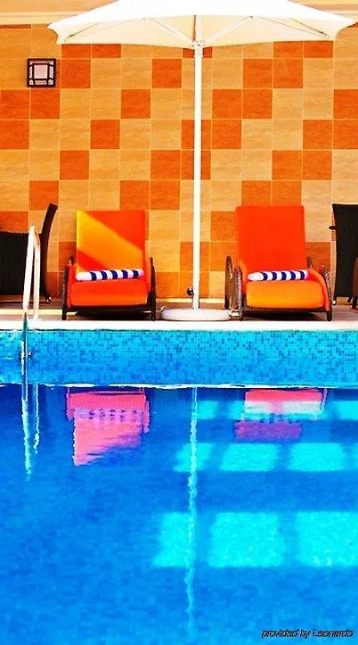 אבו דאבי Swiss Hotel Corniche