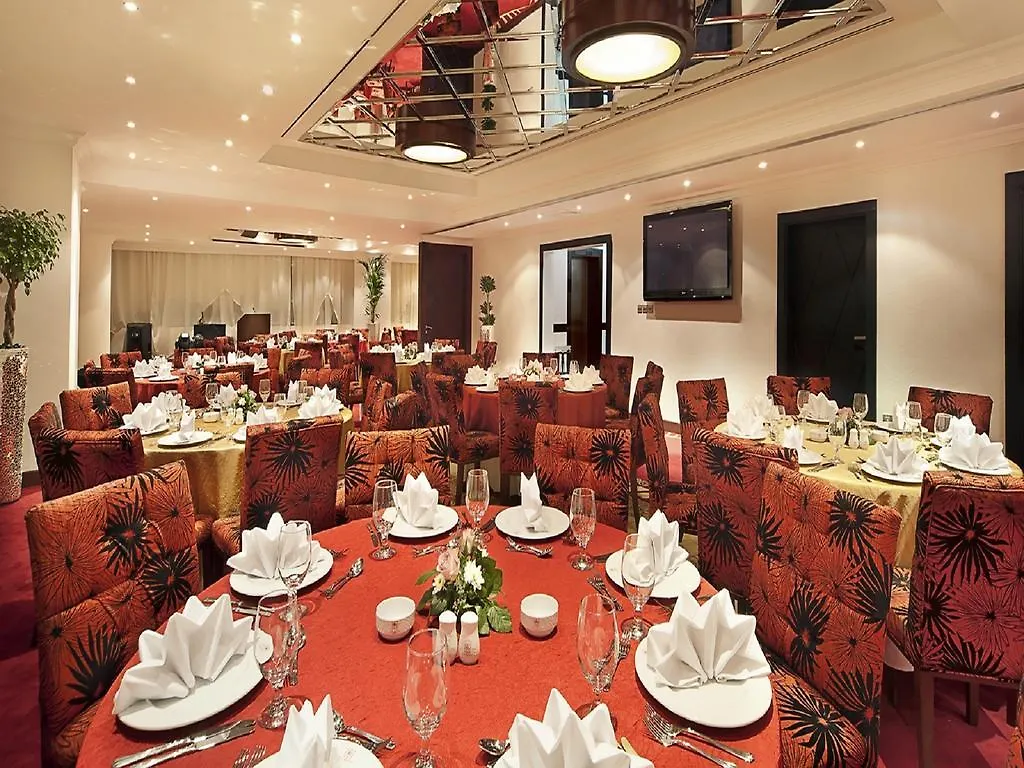 אבו דאבי Swiss Hotel Corniche 4*, אבו דאבי איחוד האמירויות הערביות